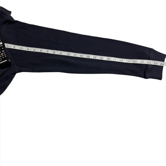 St John's Bay NWT Thermal Henley Navy Blue Mens XL - Picture 4 of 4